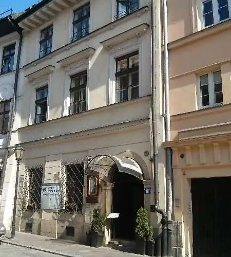 Mikolaj Otel 3*