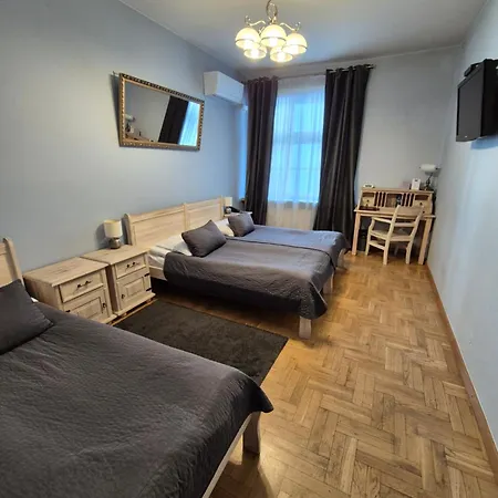 Mikolaj Hotel 3*