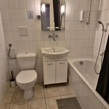 Mikołaj 3*