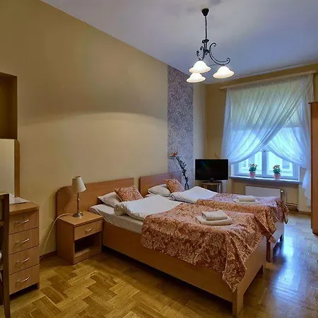 Отель Mikolaj 3*