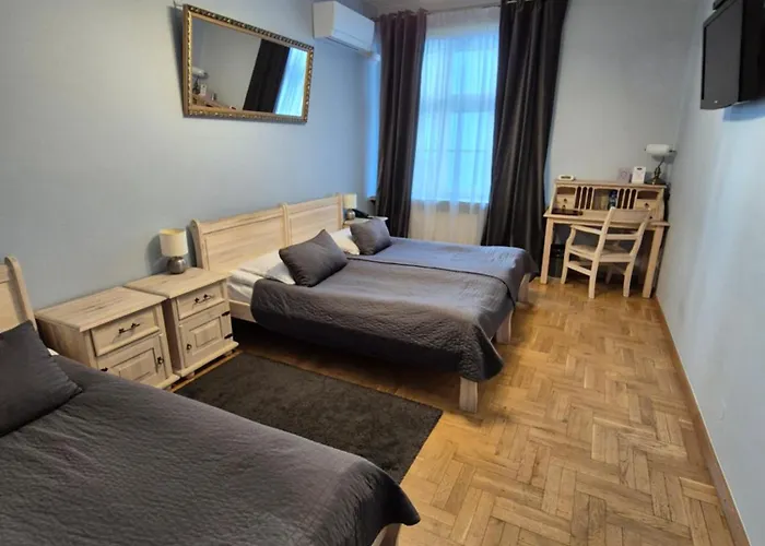 Mikolaj Hotel 3*