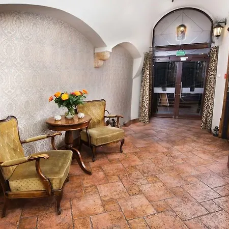 Otel Mikolaj 3*