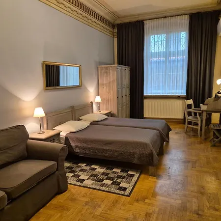 Otel Mikolaj 3*